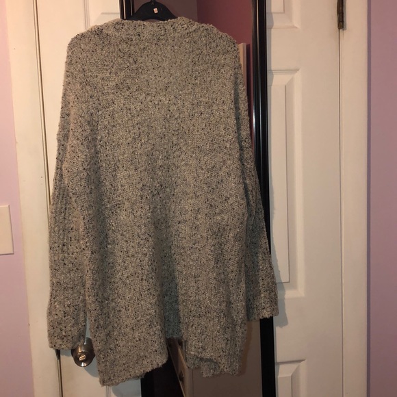 Cardigan sweater——SOLD—— - Picture 2 of 5